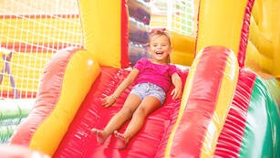 Structure gonflable Camping Fontaine Vieille Andernos-les-Bains Tohapi