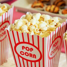 Cinéma à proximité du Camping Le Domaine de Ker Ys à St Nic Tohapi