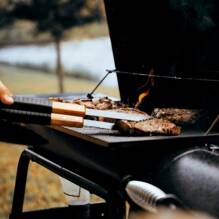 Location barbecue / plancha (selon disponibilité) au Camping La Côte Sauvage à Saint-Clément-des-Baleines Tohapi