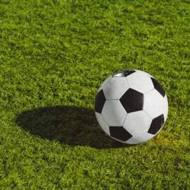Football à proximité du Camping Lanterna Premium Resort à Porec Tohapi