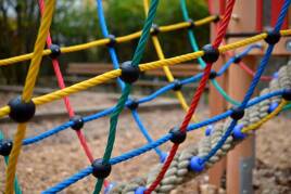 Aire de jeux à proximité du Camping King's à Palamos Tohapi