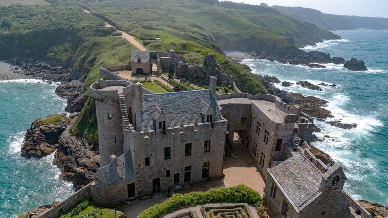 camping-france-bretagne-poi-th