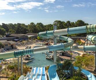 Camping avec Grand Parc Aquatique