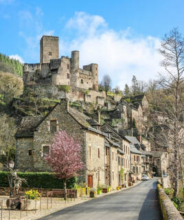 village-aveyron-belcastel-th