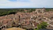 uzes