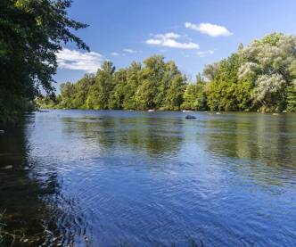 Camping Bord de Rivière