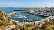 L'ile de Groix, située en Bretagne sud, avec son port