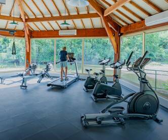 Camping avec salle de sport
