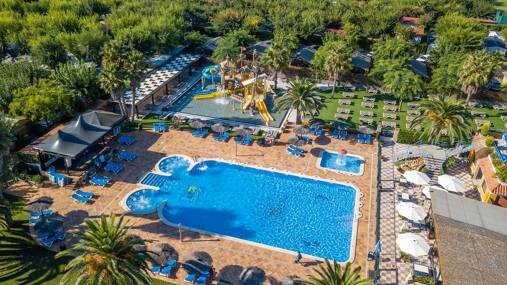 Camping La Masia *** photo 1 Costa Brava Tohapi