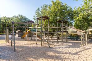 Camping Le Domaine du Cros d'Auzon **** Ardèche photo 3 Tohapi