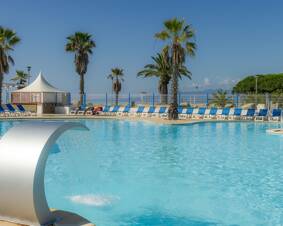 Camping Marina d'Erba Rossa Corse Tohapi