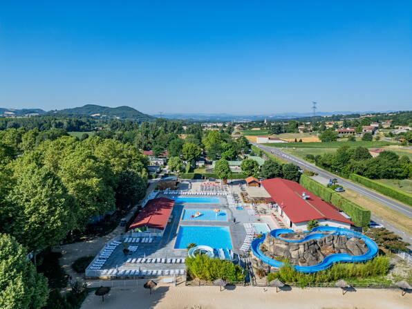 Camping Château de Galaure **** Drôme photo 1 Tohapi
