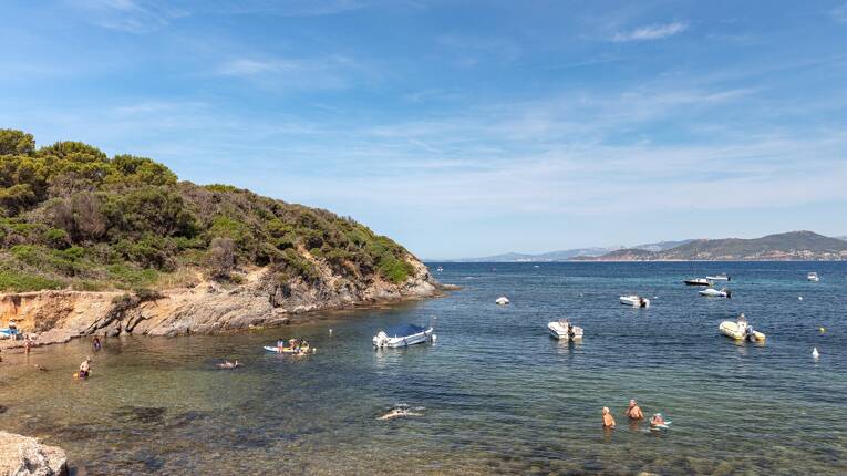 Camping Le Hameau des Pins, La Moutonne *** photo 6 Provence Côte d'Azur Tohapi