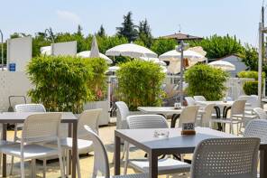 Camping Butterfly **** Lac de Garde photo 5 Tohapi