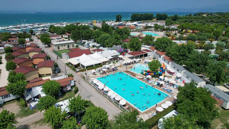 Camping Butterfly **** photo 1 Lac de Garde Tohapi