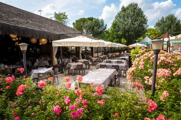 Camping Hu Altomincio Village **** Lac de Garde photo 4 Tohapi