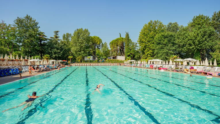Camping Hu Altomincio Village **** photo 1 Lac de Garde Tohapi