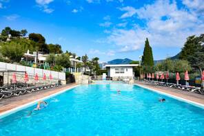 Camping Eden **** Lac de Garde photo 2 Tohapi