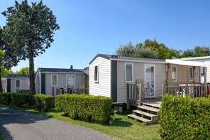 Camping Eden **** Lac de Garde photo 3 Tohapi