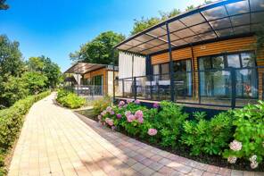 Camping Weekend **** Lac de Garde photo 3 Tohapi