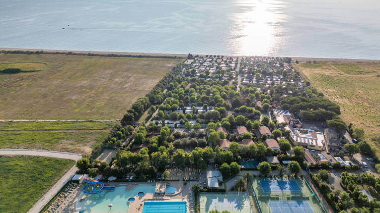 Camping La Risacca Family Camping Village **** photo 1 Marches Tohapi