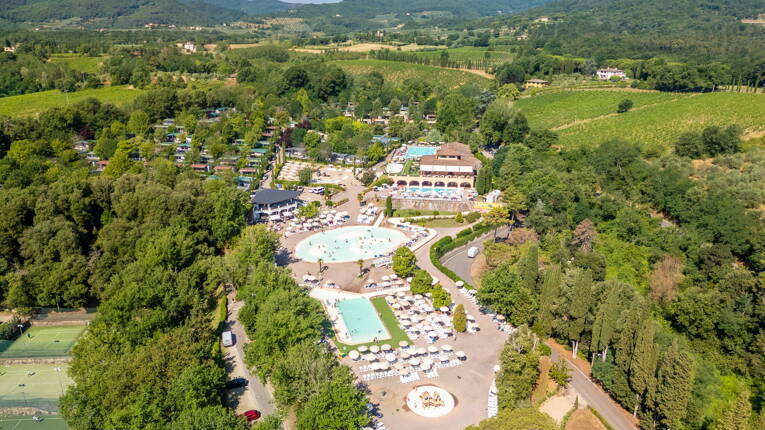 Camping Hu Norcenni Girasole Village **** photo 1 Toscane Tohapi